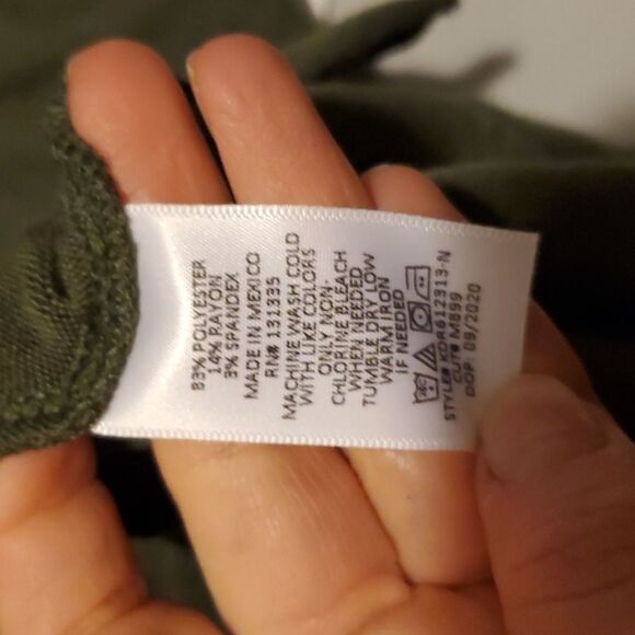 Socialite Ladies Size Small Olive Green Double V-Neck Knit Soft Dress w/ Pockets - Picture 5 of 6